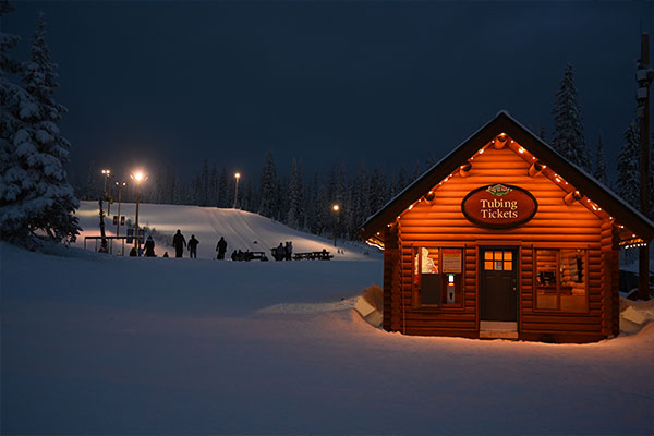 Tubing hut
